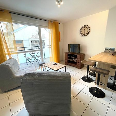 Majestic Apartment Besancon Bagian luar foto