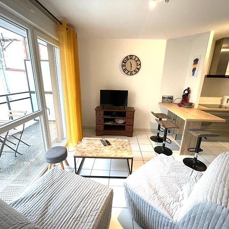 Majestic Apartment Besancon Bagian luar foto