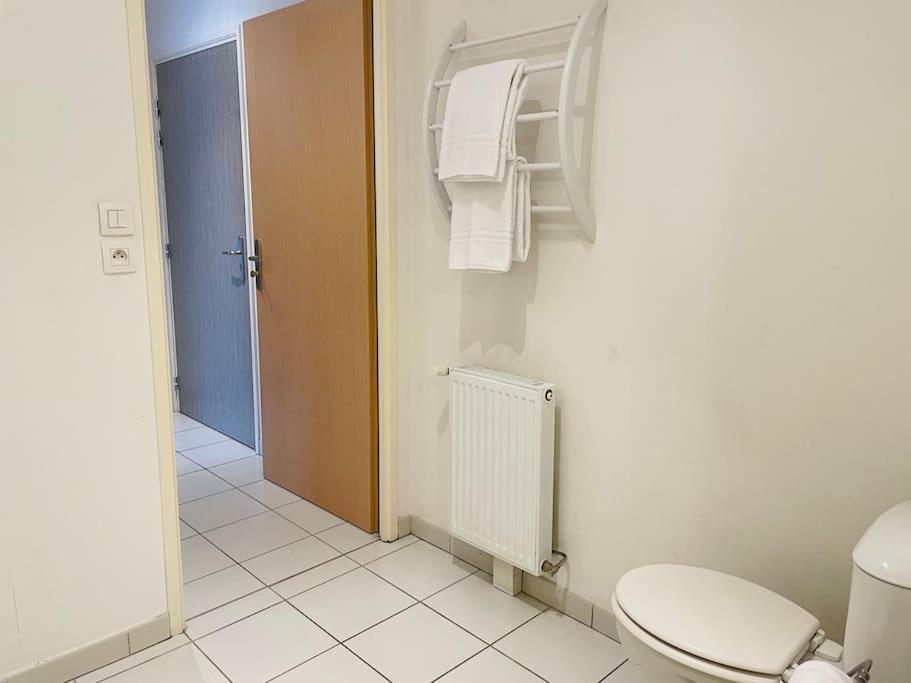Majestic Apartment Besancon Bagian luar foto