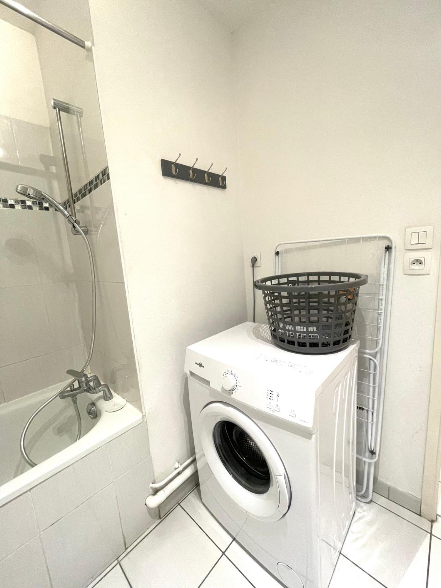 Majestic Apartment Besancon Bagian luar foto
